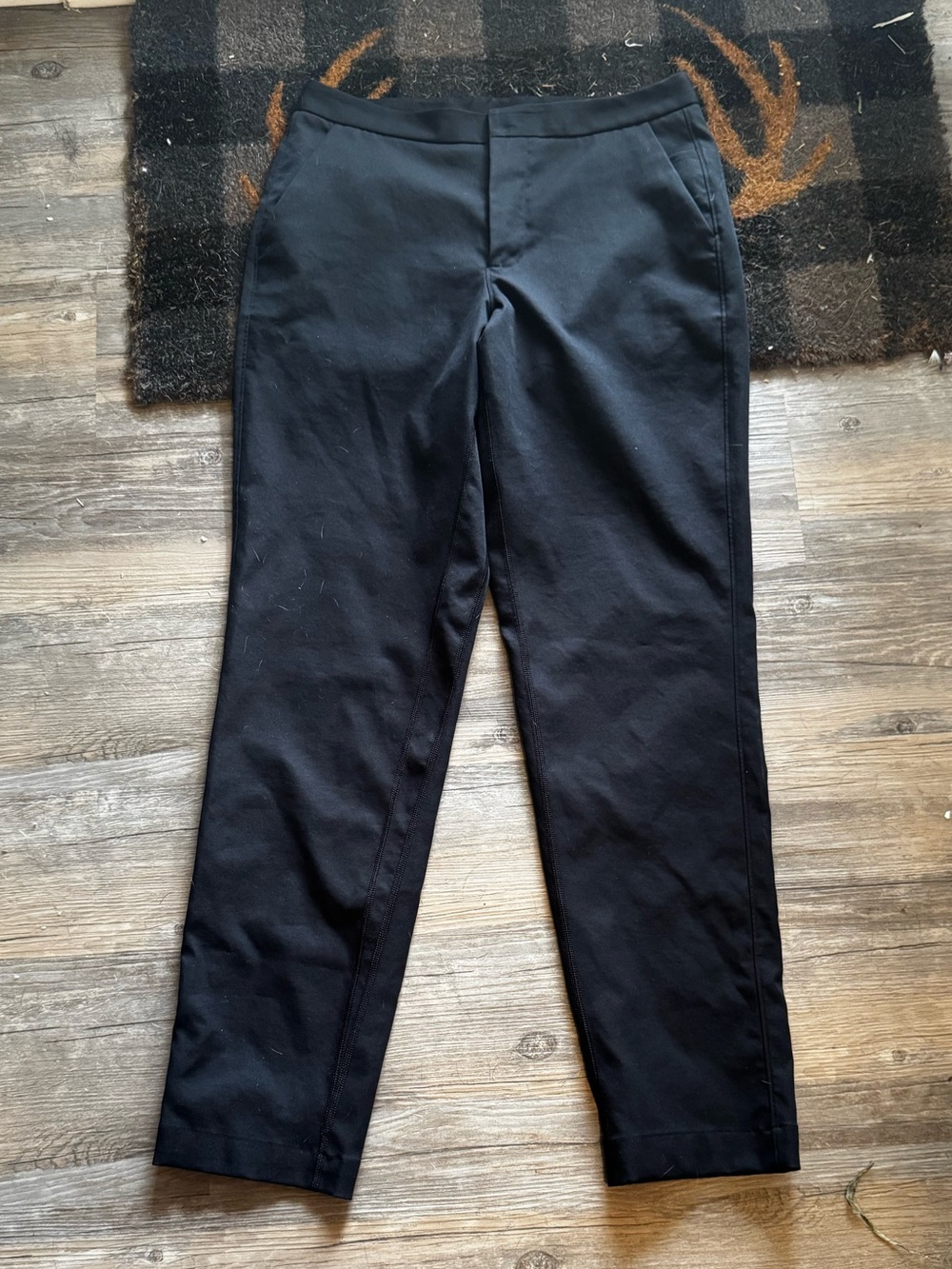 Lululemon black trousers